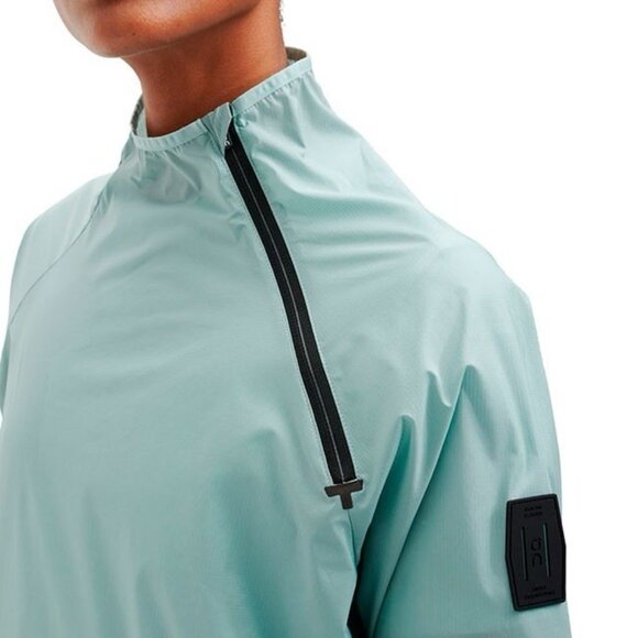 On Running Women's Active Pullover Windbreaker Jacket Size S Waterproof Sea NWOT - Picture 1 of 12